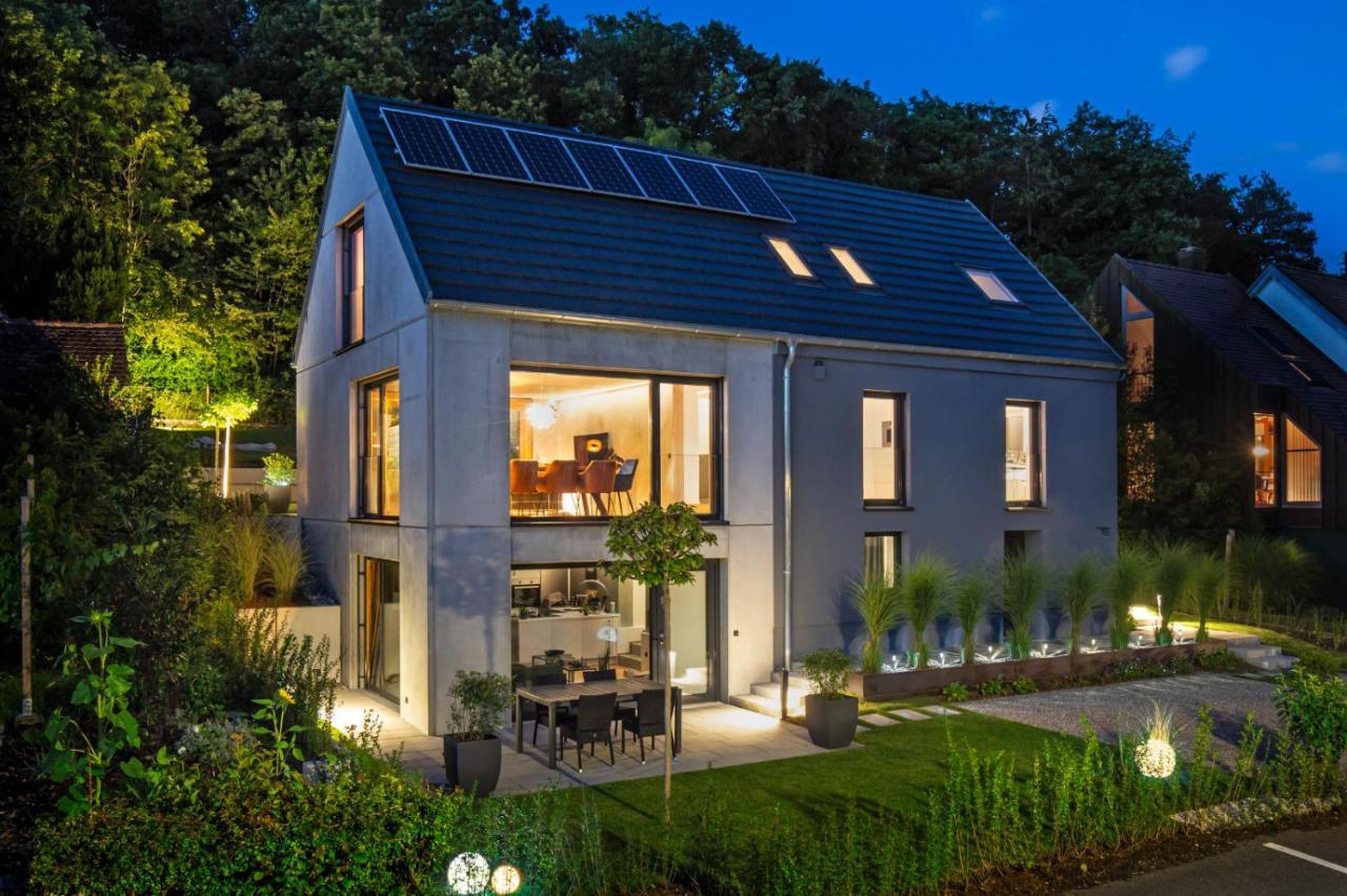 Tolle Ferienwohnung Le Gira Mit Eigenem Garten Konstanz Luaran gambar