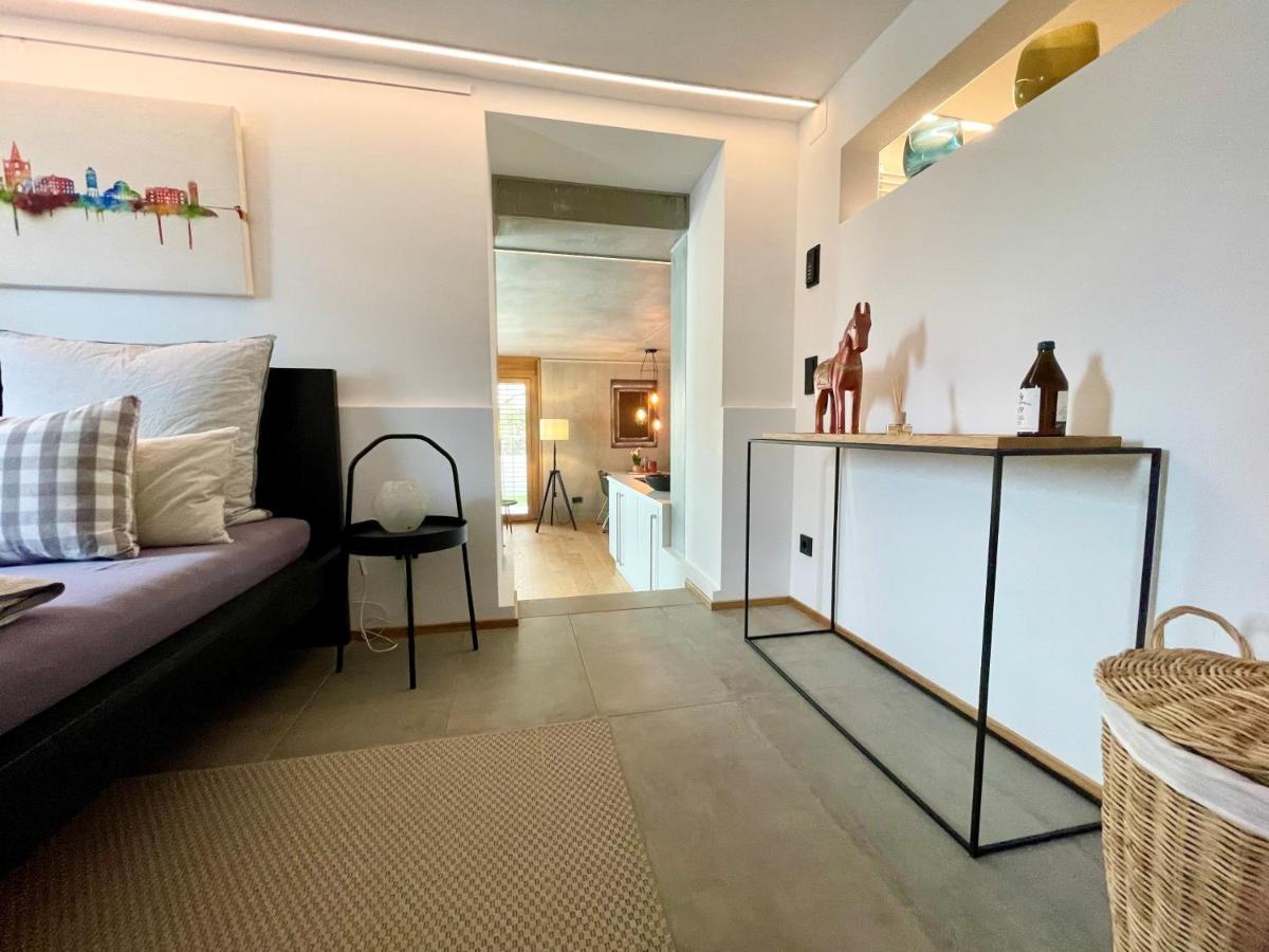Tolle Ferienwohnung Le Gira Mit Eigenem Garten Konstanz Luaran gambar